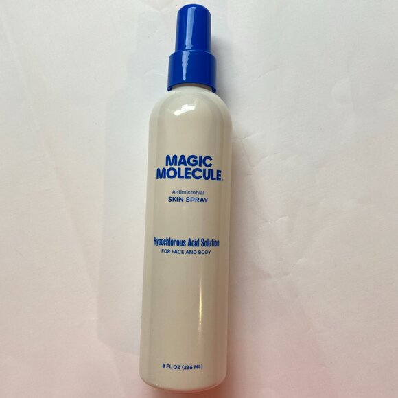 NEW Magic Molecule Hypochlorous Acid Antimicrobial Skin Spray 8oz (Large Size) - Picture 1 of 2